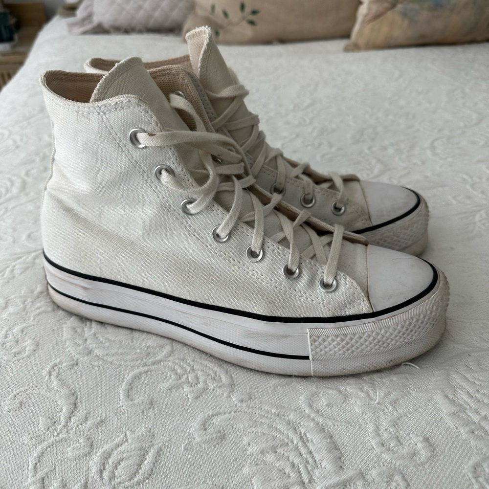 Women’s Converse high top, platform shoes